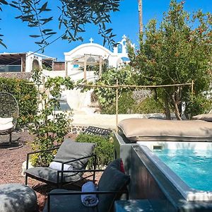 Elysian Santorini